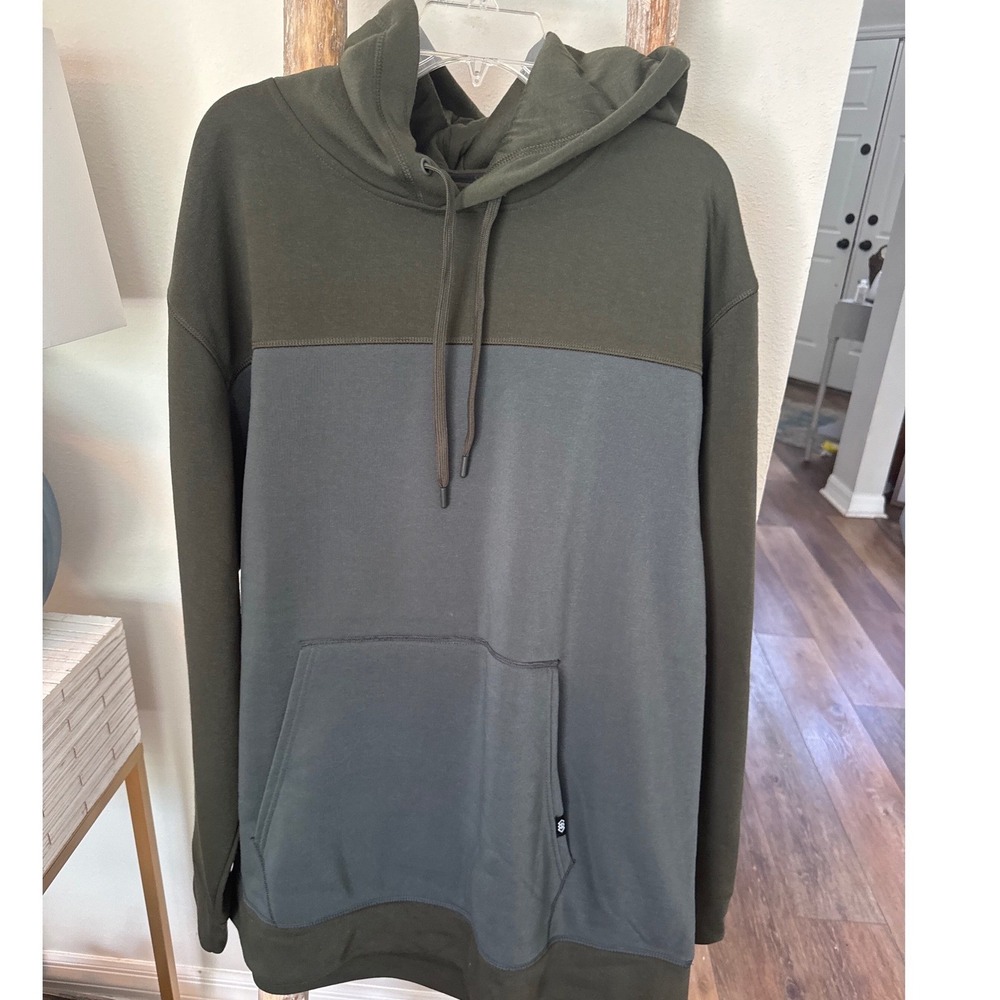 Leg3nd men's two-tone olive green ch pullover hoodie kangaroo pocket M NWT